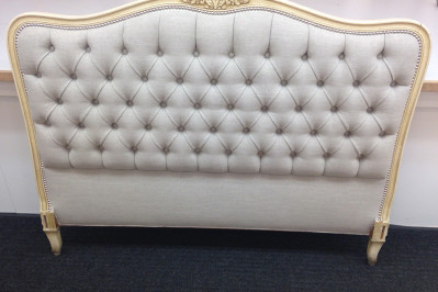 Headboard Tufted